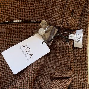 J.O.A. Skirts - Abbott Brown Houndstooth Mini Skirt from Revolve J.O.A. Skirts - Abbott Brown Houndstooth Mini Skirt from Revolve